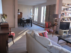 very central  district  with many accesses by metro ,  and  bus  at  less than 5 Paris, France penthouse, sunny large terrace , near Eiffel Tower Entire rental unit vacation rental 16106641