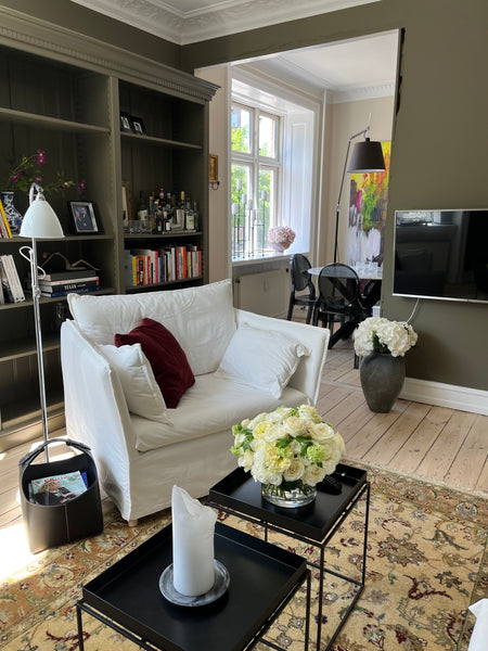 Newly renovated traditional Copenhagen apartment with easy access to everything  Copenhagen, Denmark Newly renovated apartment close to everything! Entire condo vacation rental 633054225007624474