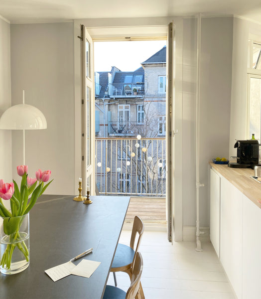 This newly renovated apartment with 2 balconies invites you for your next stay i Copenhagen, Denmark Modern 2 pers. apartment Entire condo vacation rental 51748659