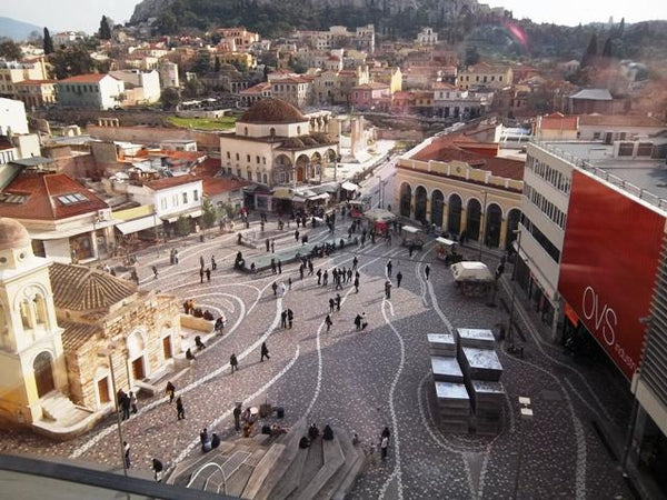 To κατάλυμα βρίσκεται στο Μοναστηράκι σε απόσταση μόλις 2 λεπτών με τα πόδια από GR Ninas Athens Rooms: ATHENA Private room in condo vacation rental 49867869