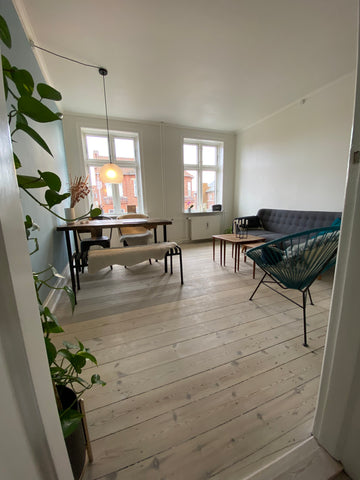 A light apartment on 4. floor with kitchen, bathroom, bedroom and living room. < Denmark 2 rooms apartment at Amager Entire rental unit vacation rental 14397670