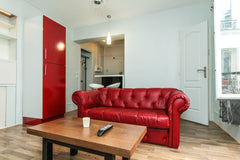 Recently renovated and furnished 1-bedroom is yours for a short-period stay!<br  Paris, France Hip & spacious apt at Père Lachaise Entire rental unit vacation rental 468465