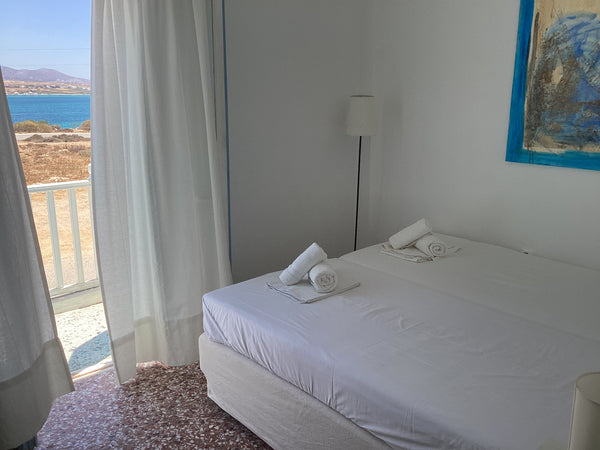 Walking distance from the port. Beautiful room on first floor, which used to be  London, United Kingdom Windmill Rooms Overlooking Sea by Town Centre Private room in island vacation rental 10450286