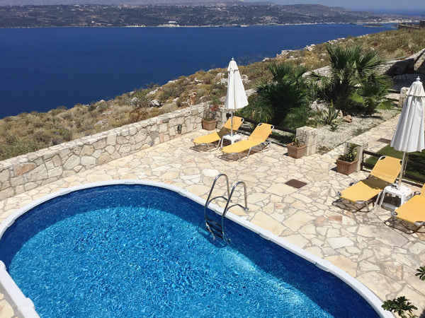 <b>The space</b><br />Villa Dilia is situated on the top of a hill in Megala Hor Chania, Greece VILLA DILIA Entire villa vacation rental 5892429