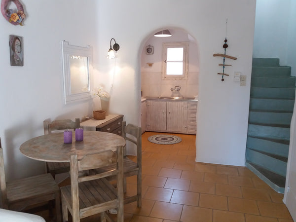 Five little houses in a friendly, quite, environment yet 2-4mn close to everythi Naousa, Greece Secret Garden maisonette 3 Cycladic home vacation rental 2966940