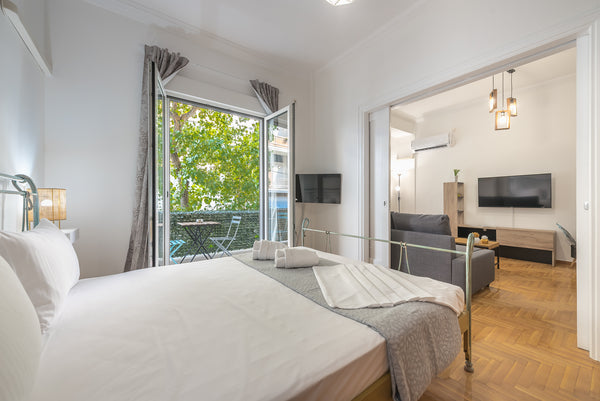 The Athens Bright Suite by Cloudkeys is a two-bedroom apartment with elegant dec Athens, Greece Athens Bright Suite by Cloudkeys Entire rental unit vacation rental 51974764