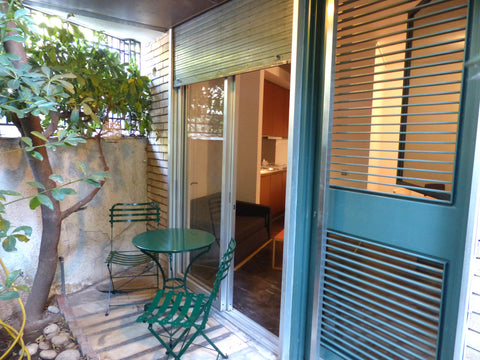 Architectural studio (55sqm) with a small garden, in Kolonaki, the nicest living Athens, Attica, Greece Calm in Kolonaki Entire rental unit vacation rental 4095539