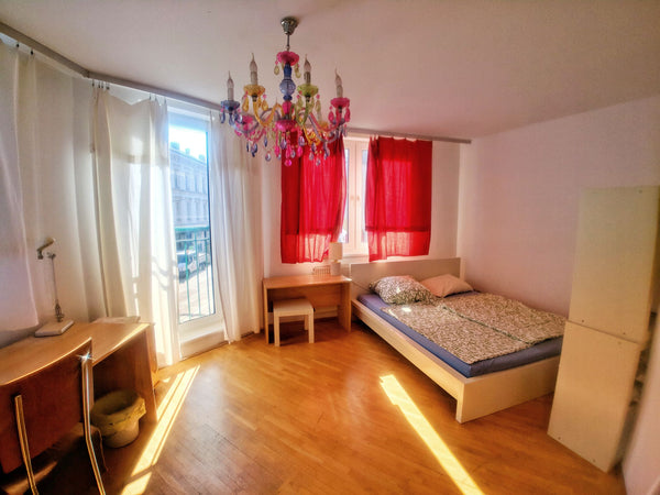 The room has a spacious layout, is bright and cosy and one of the rooms in a sha Vienna, Austria bright and cosy room in a shared apartment Private room in rental unit vacation rental 27545729
