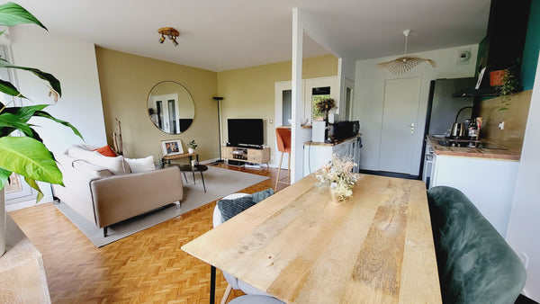 Enjoy a spacious T2 of 57m2 elegant and tastefully decorated,  located 2 minutes Paris, France Bel appartement en plein centre avec parking Entire condo vacation rental 564925656685169249