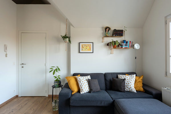The apartement is located in a quiet neighbourhood in Antwerp and it is only 5km Antwerp, Belgium Renovated bright & quiet 1BR near Port and city ❤️ Entire condo vacation rental 39905365