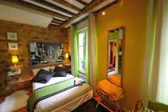 Located in a private residence in the heart of Paris nearby many museums, shops  Paris, France Gorgeous studio in the Marais Entire rental unit vacation rental 21581147