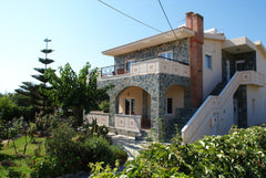 Delightful, detached modern and peaceful villa, close to the sea (300m), in the  Chania, Greece Skoutelonas Villa ground floor Entire villa vacation rental 6255693