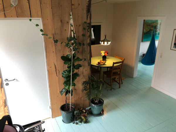 Groundfloor appartment in quiet area with access to small shared garden. Walking Copenhagen, Denmark appartment with garden in quiet area near metro a Entire rental unit vacation rental 37008455