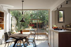 Nous serons ravis de vous accueillir dans notre maison située dans une rue calme Bordeaux, France Echoppe avec jardin Entire home vacation rental 49459205