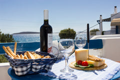 Fully equipped studio for 2 people with  fridge & coffee making facilities, loca Athens, Greece Beachfront Bungalow "Aphrodite" Private room in bungalow vacation rental 3135291