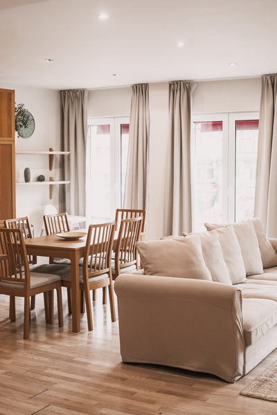Well equipped, cosy and comfortable flat, tastefully decorated.<br />Close to al Brussels, Belgium ★ Grill 1.2 · ★ Bright Spacious & central 3 bedrooms apartment ★ Entire rental unit vacation rental 51164415