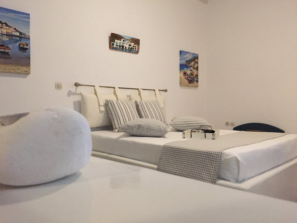 Villa Tasoula it's located 1km from Adamas downtown ,built with Cycladic archite Athens, Greece Villa Tasoula studio Entire guest suite vacation rental 13713294