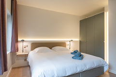 Our trendy accommodation is located in the centre of Ghent. The main market squa Ghent, Belgium Beautiful 2-bedroom apartment i.t. centre of Ghent Entire rental unit vacation rental 42825215