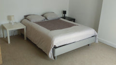 Chambre privée dans une maison au centre de Bordeaux, très proche de l'hôpital P Bordeaux, France Chambre privée avec piscine extérieure chauffée Private room in townhouse vacation rental 20598362