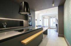 Venez profiter de ce superbe appartement refait à neuf. Idéalement situé,l’accès Grenoble, France Superbe logement en plein centre Entire rental unit vacation rental 770842824342430837