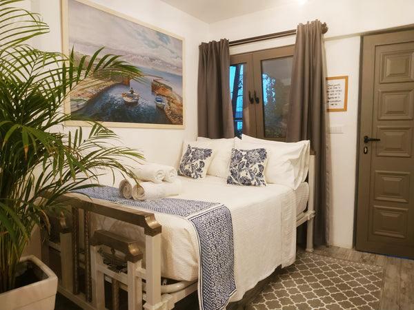 Our place is a fully renovated studio in the center of Elounda.<br /> We provide Elounda, Greece Fully Renovated  Gallery Studio in Elounda Entire rental unit vacation rental 28542918