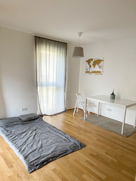 The apartment is situated in a quiet neighborhood close to park Schönbrunn. Less Vienna, Austria Lovely apartment near park Schönbrunn Entire condo vacation rental 682242103632436547