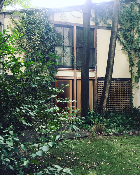 Totally unique two-bedroom house with its own private garden (!) located right i Paris, France Unique house & private garden in historical Paris Entire home vacation rental 23520534