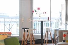 Cute apartment with 2 balconies, 1 with the Eiffel Tower in view.  Wonderfully l Paris, France Beau et artistique avec 2 terrasses Entire rental unit vacation rental 10037623