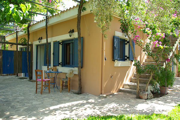 Die Galatia Apartments sind 2 schöne und hochwertig möblierte Apartments von je   Galatia Apartment 