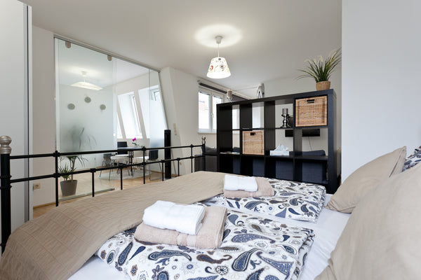 A 45 sqm apartment in Vienna's first district. Just 200 meters from Kärtnerstraß Vienna, Austria Stay in the heart of Vienna Entire rental unit vacation rental 6728676