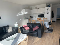 New apartment from 2016 ideally for couples, small families or business traveler Copenhagen, Denmark Moderne og praktisk lejlighed med arbejdsplads Entire condo vacation rental 54053229
