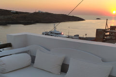 Το suite by the sunset in Cyclades βρίσκεται στην κυκλαδίτικη εξοχική κατοικία μ Greece Suite by the sunset in Cyclades 2 - Kythnos Cycladic home vacation rental 32437865