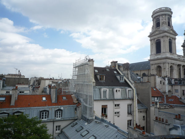 I'm located in the center of Paris, 6th arrondissement, right by the park, Jardi Paris, France Paris, Saint Germain des Pres! Entire condo vacation rental 6754230