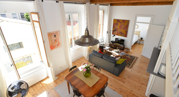 This delightful apartment in the style of the Canuts – Lyon’s traditional silk w Lyon, France Croix Rousse : Superb typical Canut Duplex 2-BDR Entire rental unit vacation rental 31628429