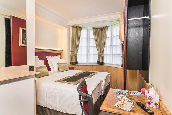 Beautiful and recently renovated room: Includes a bedroom with closely positione Brussels, Belgium Cozy Studio Near Grand Place No. 2 Private room in rental unit vacation rental 16024417