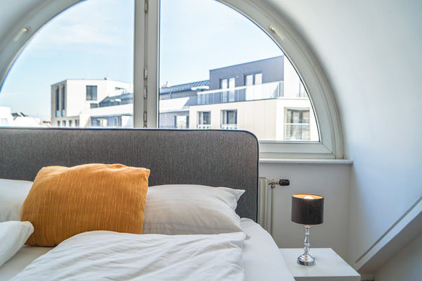 Only 650 meters from Vienna’s busiest main train station “Wien Hauptbahnhof” and Vienna, Austria Sunny Room Hauptbahnhof - Air conditioned Entire rental unit vacation rental 682977968146485718