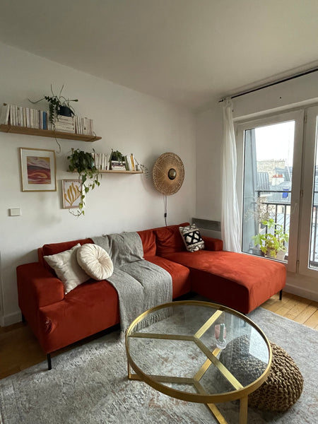 Bonjour ! Je suis Léa, je vous souhaite la bienvenue chez moi ! Vous en avez mar Paris, France Nice cozy appartement in the center of Paris ! Entire rental unit vacation rental 10711760