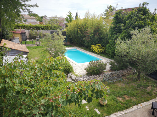 Maison familiale avec piscine (de 7mx3,5m) entièrement privative à Mérignac-Caud Mérignac, France Maison familiale avec piscine Mérignac/Bordeaux Entire home vacation rental 44199519