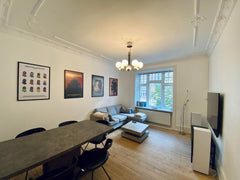 Dejlig stor lejlighed i det centrale København. I et roligt kvarter, hvor du kun Copenhagen, Denmark Stor lejlighed centralt i København Entire condo vacation rental 665183287838179143