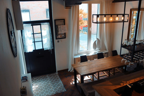Huize Amoras  is een prachtig gerenoveerde vakantiewoning in het historische cen Antwerp, Belgium Huize Amoras Entire townhouse vacation rental 27930363