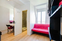 Hi,<br />I am renting  well equipped studio in the heart of Paris. From here, in Paris, France Studio in the heart of Paris Entire rental unit vacation rental 1553342