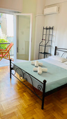 Feel like a true Athenian in a stylish and newly furnished apartment located in  NL 70m2 apartment 4 mins from Athens central station! Entire rental unit vacation rental 32962478