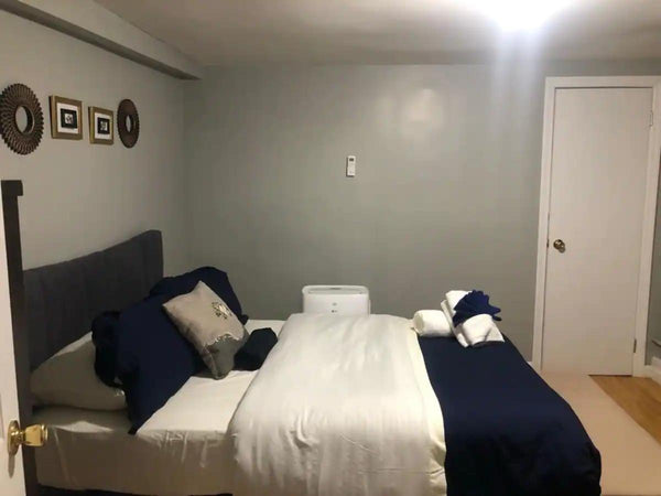 Take it easy at this unique and tranquil getaway. One-bedroom apartment in Brook New York, NY Rental unit in Brooklyn · 1 bedroom · 1 bed · 1 bath Entire rental unit vacation rental 623137142536549768