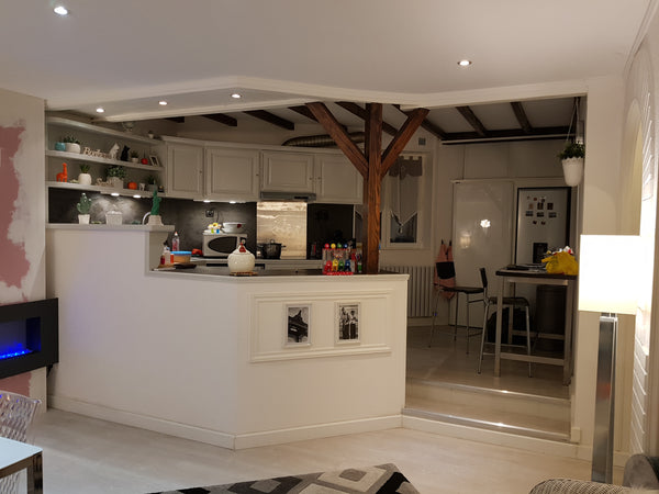 Appartement de 90 m² situé sur la colline de Fourvière dans le quartier Saint Ju Lyon, France LYON : APPARTEMENT PROCHE FOURVIERE  CENTRE VILLE Entire rental unit vacation rental 22544001