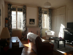 Appartement typiquement lyonnais, très lumineux, situé au cœur de la Presqu'Île. Lyon, France Appartement au coeur de Lyon Entire rental unit vacation rental 9343924