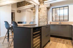 Magnifique appartement neuf de 66 m² meublé. Au sixième et dernier étage (Ascens Lyon, France Appartement d’architecte LYON 6 Entire rental unit vacation rental 30399006