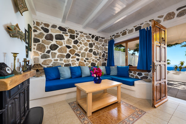 Brand new and tastefully decorated apartment with a amazing view terrace, overlo Kamari, Greece MOSCHATOS BEACH HOUSE Entire rental unit vacation rental 6897838