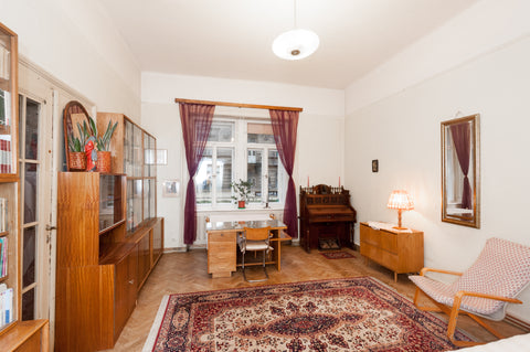 A spacious room with a double bed right in the middle of the picturesque Old Jew Prague, Czechia Old Town Square Retro Style Rooms Private room in condo vacation rental 4536232