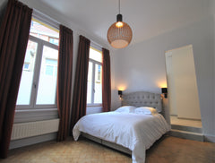 Graag verwelkomen we u in onze eigen woning, een meesterwoning uit 1858, gelegen Antwerp, Belgium Rustige kamer Liselle in authentieke meesterwoning Private room in townhouse vacation rental 43775291