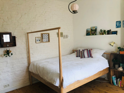 Beautiful room with shared bathroom a few steps away from the busstop. The bus w Ghent, Belgium Bright master bedroom in Ghent Private room in townhouse vacation rental 26743132